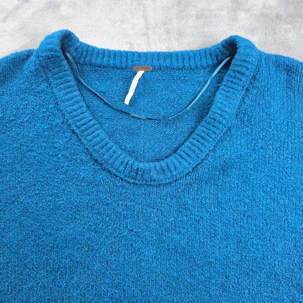 Free People Sweater Womens Small Teal Blue V-Neck‎ High Low Oversized Knit Top